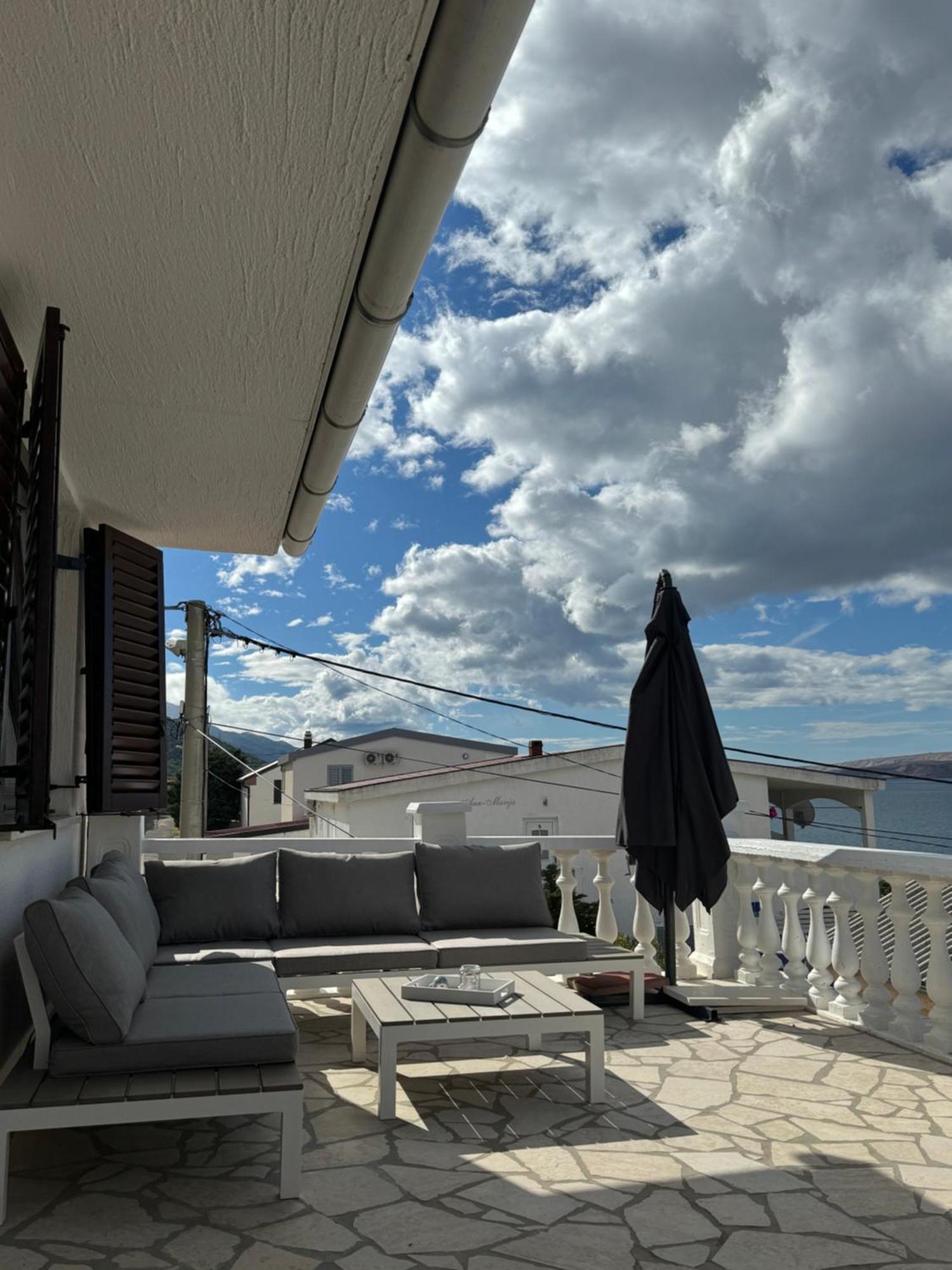 House Petra On The Beach-Sea Cesarica Exterior photo